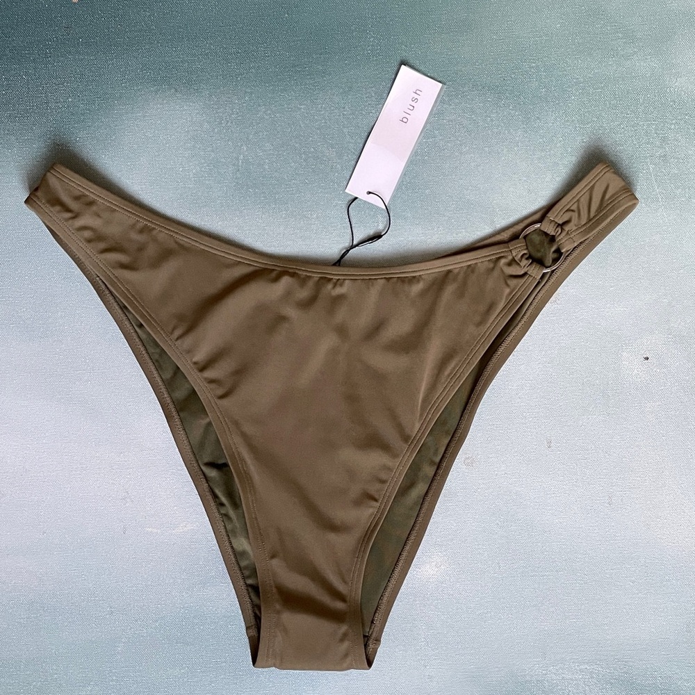 Blush Oasis High Leg Bikini Bottom Yucca - Picture 5 of 11